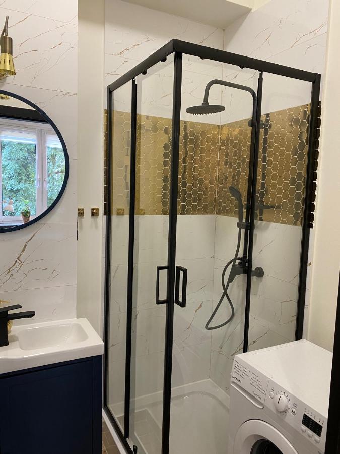 Przytulny I Nowoczesny Apartament Malgosi, 10 Min Pieszo Od Dworca I Galerii Катовіце Екстер'єр фото